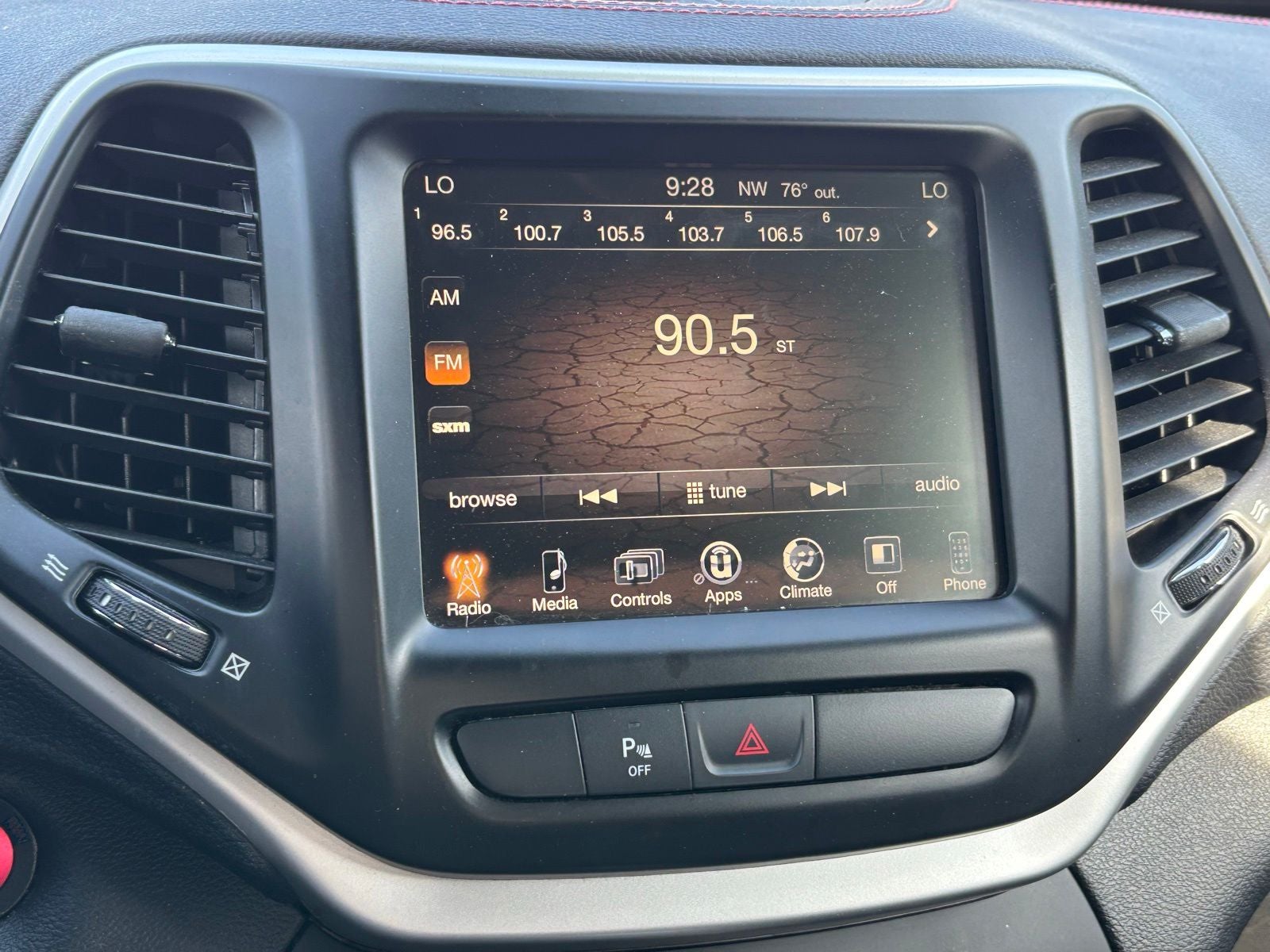 2018 Jeep Cherokee Trailhawk