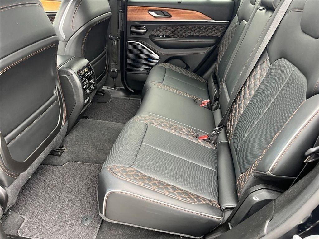 2024 Jeep Grand Cherokee Summit Reserve