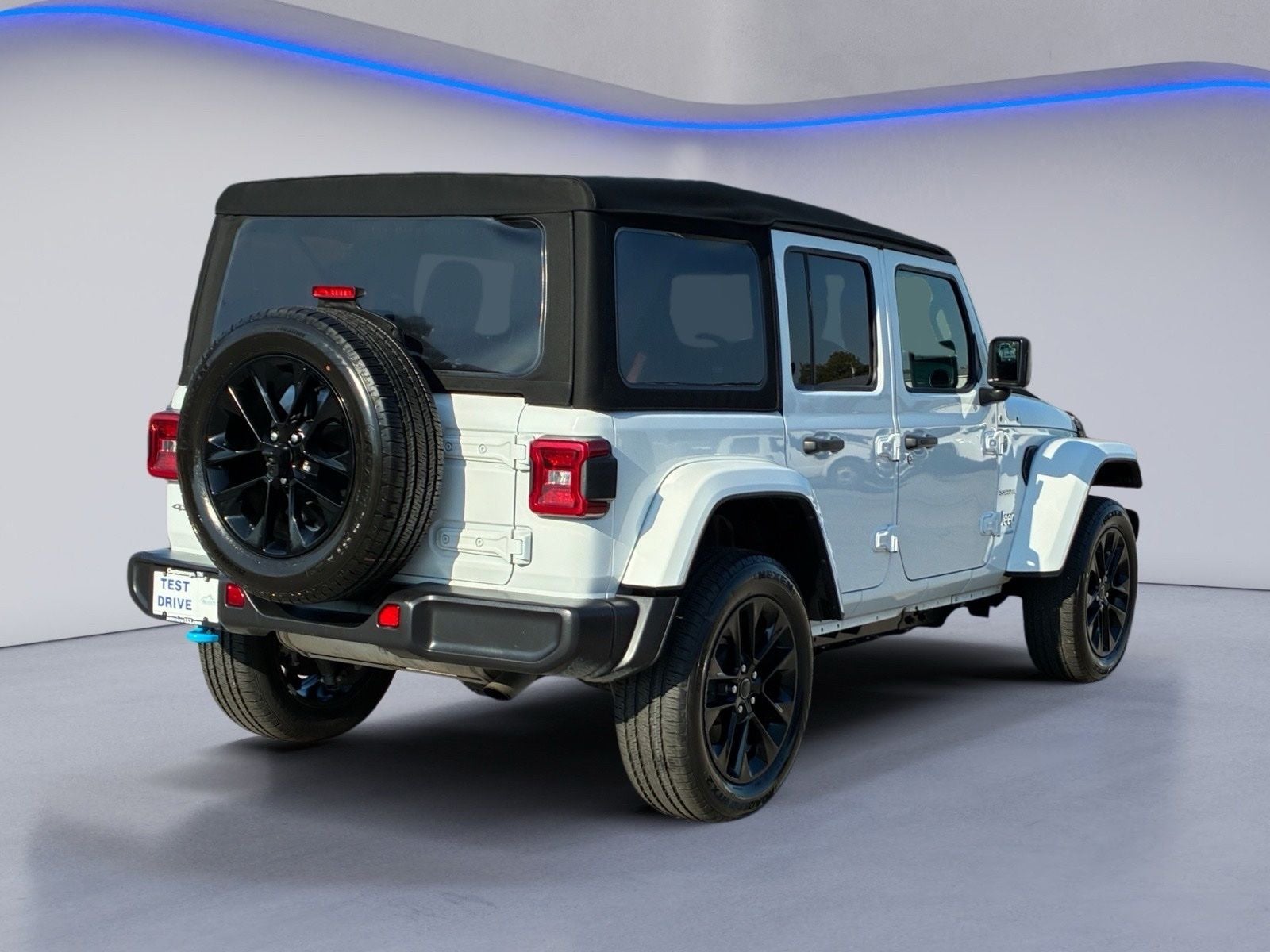2024 Jeep Wrangler Sahara 4xe