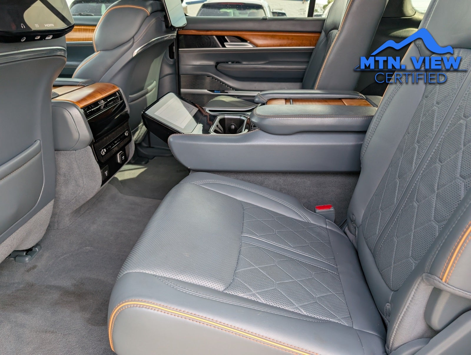 2023 Jeep Grand Wagoneer L Series III