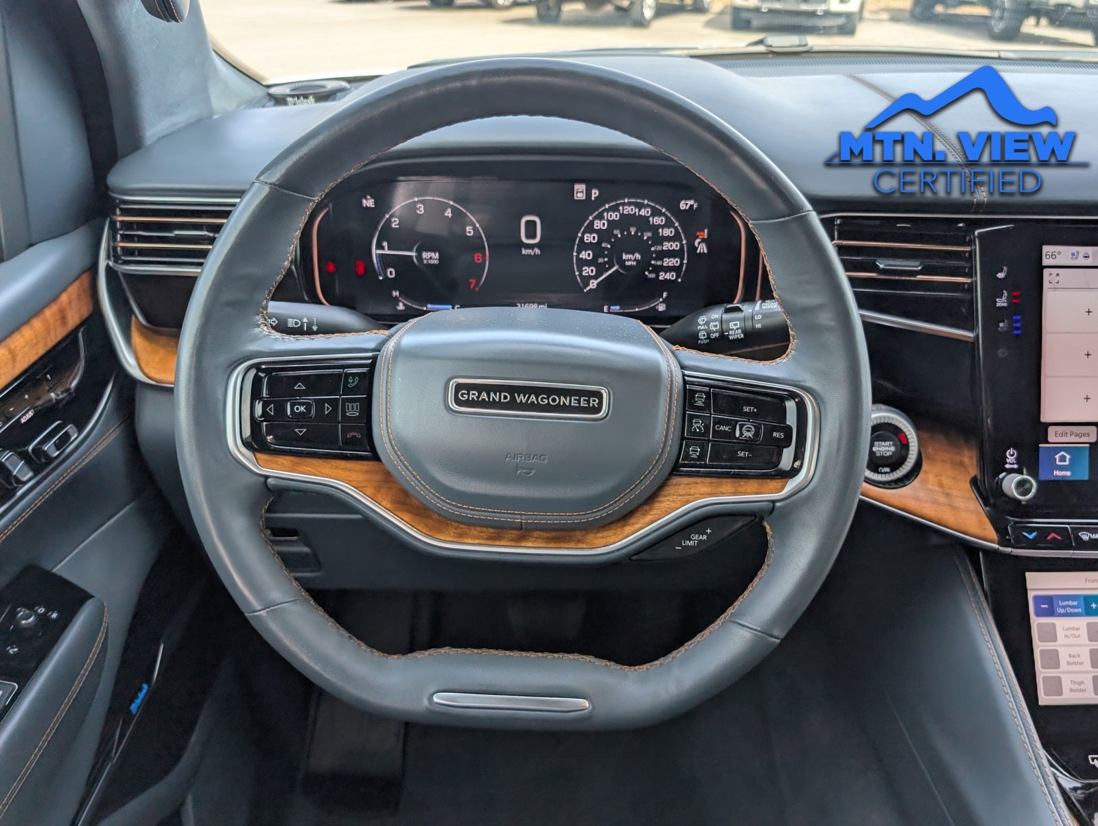 2023 Jeep Grand Wagoneer L Series III