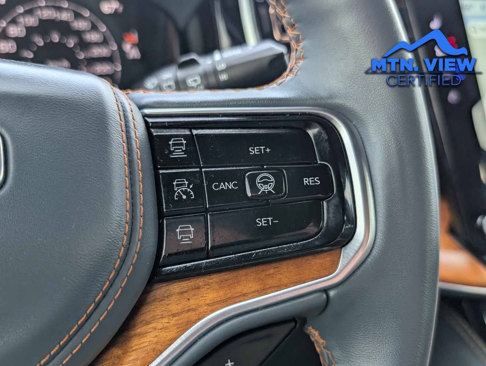 2023 Jeep Grand Wagoneer L Series III