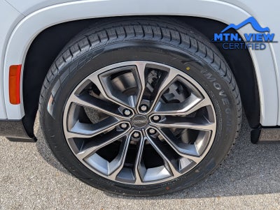 2023 Jeep Grand Wagoneer L Series III