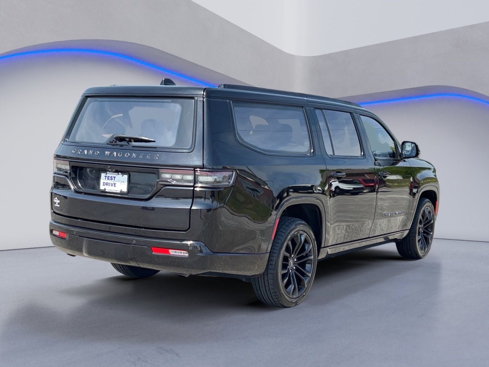 2023 Jeep Grand Wagoneer L Series III