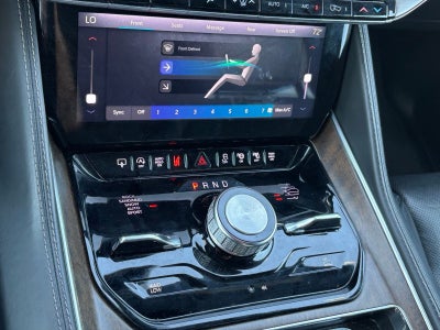 2023 Jeep Grand Wagoneer Series II