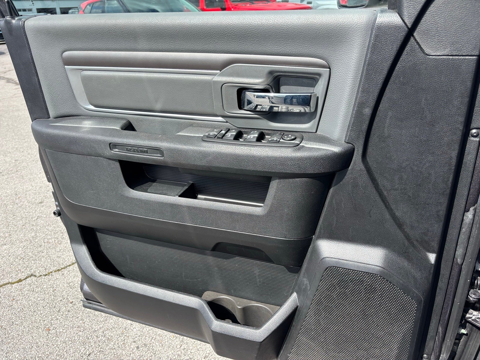 2023 RAM 1500 Classic SLT