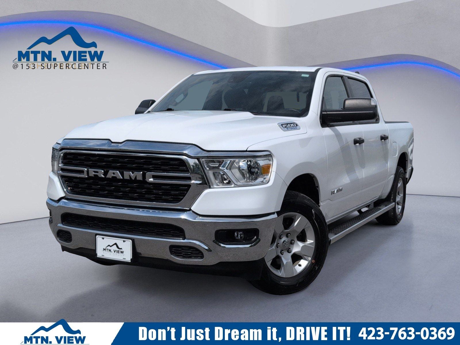 2023 RAM 1500 Big Horn/Lone Star 4x4 Crew Cab 5'7's photo