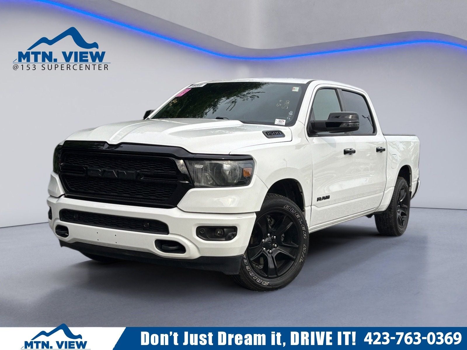 2024 RAM 1500 Big Horn/Lone Star 4x4 Crew Cab 5'7's photo
