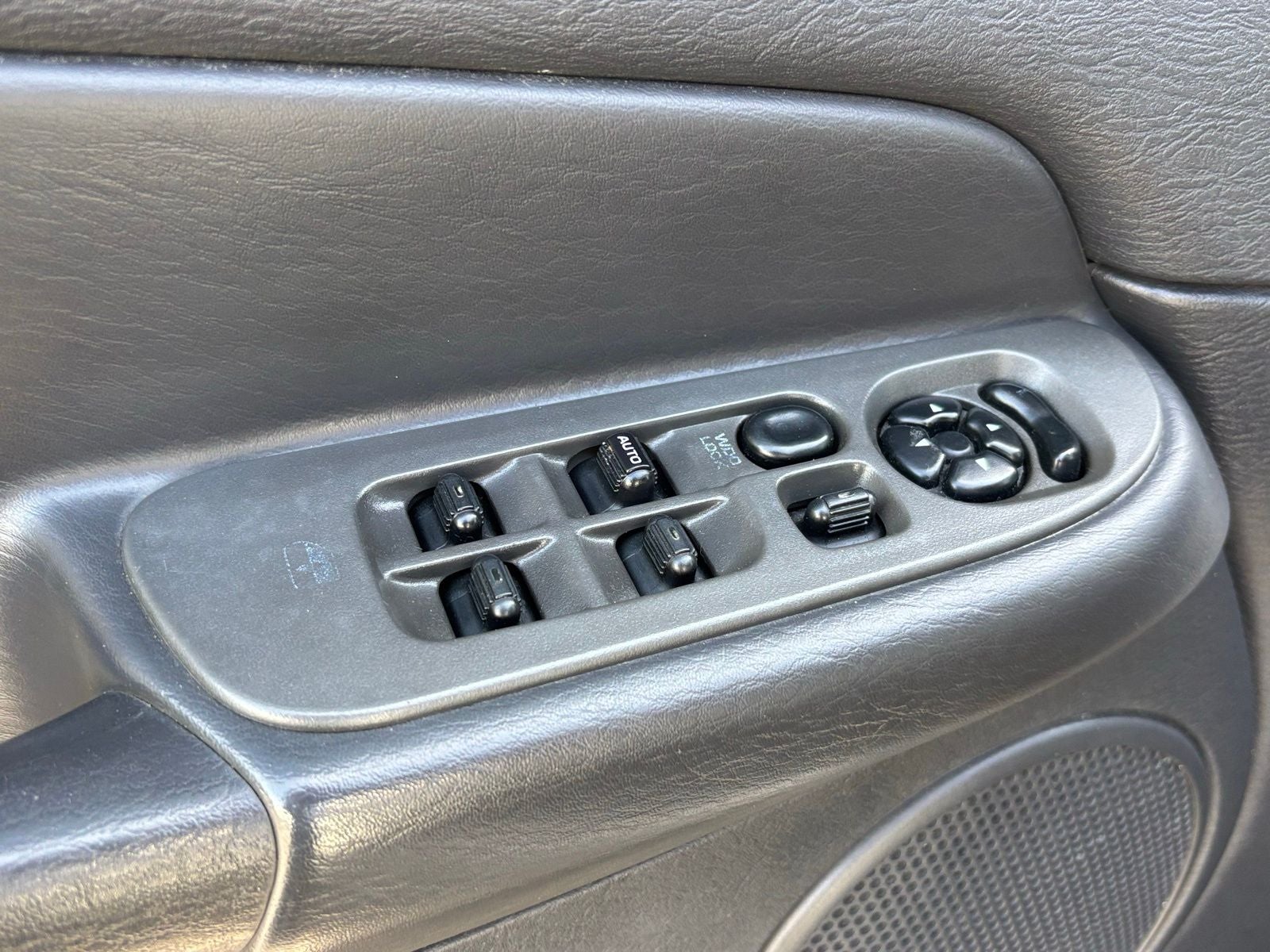 2003 Dodge Ram 1500 SLT