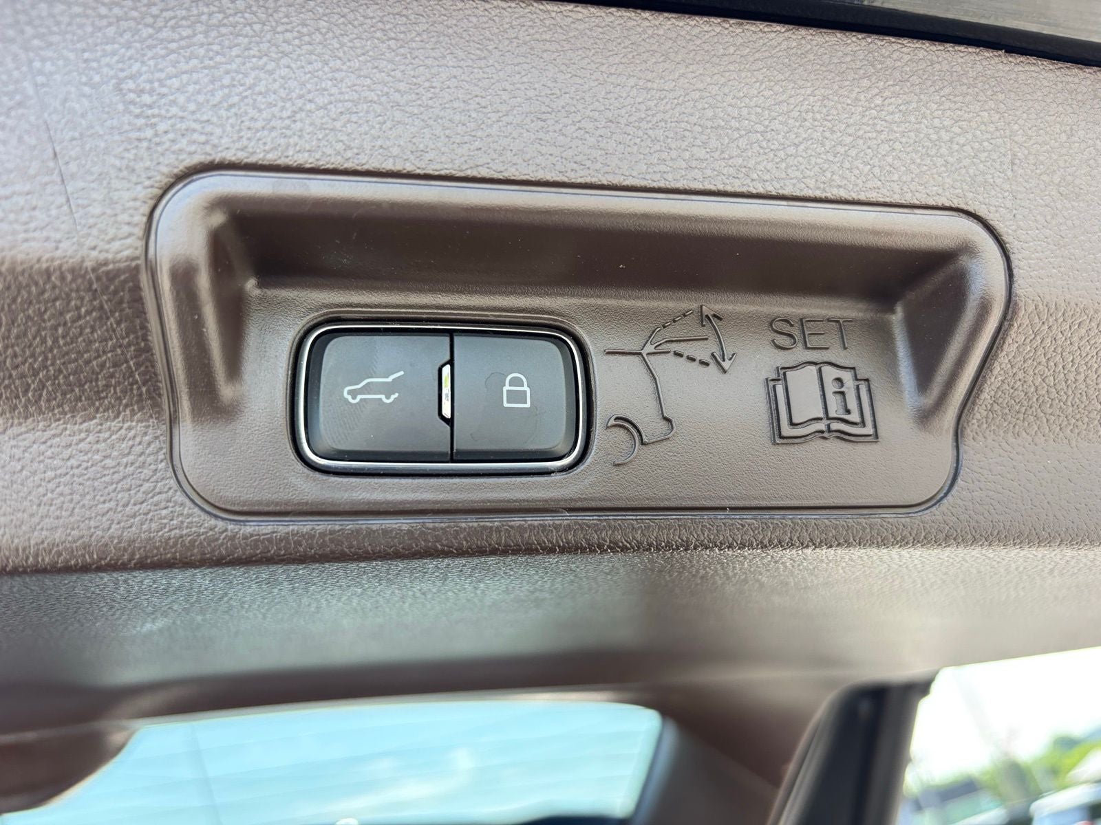2022 Ford Explorer King Ranch