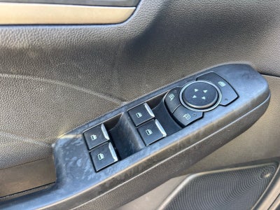 2021 Ford Escape Hybrid SE