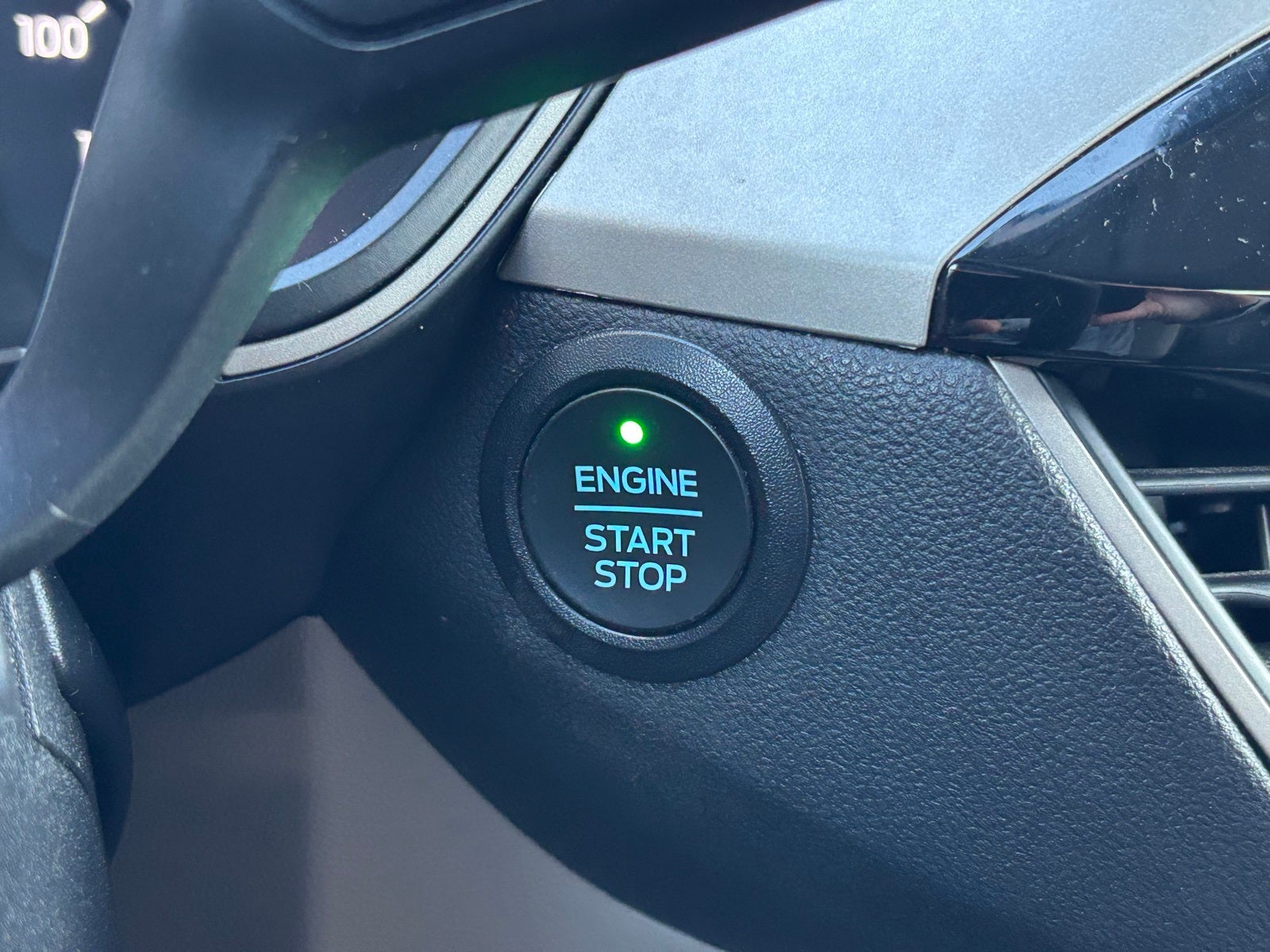 2021 Ford Escape Hybrid SE