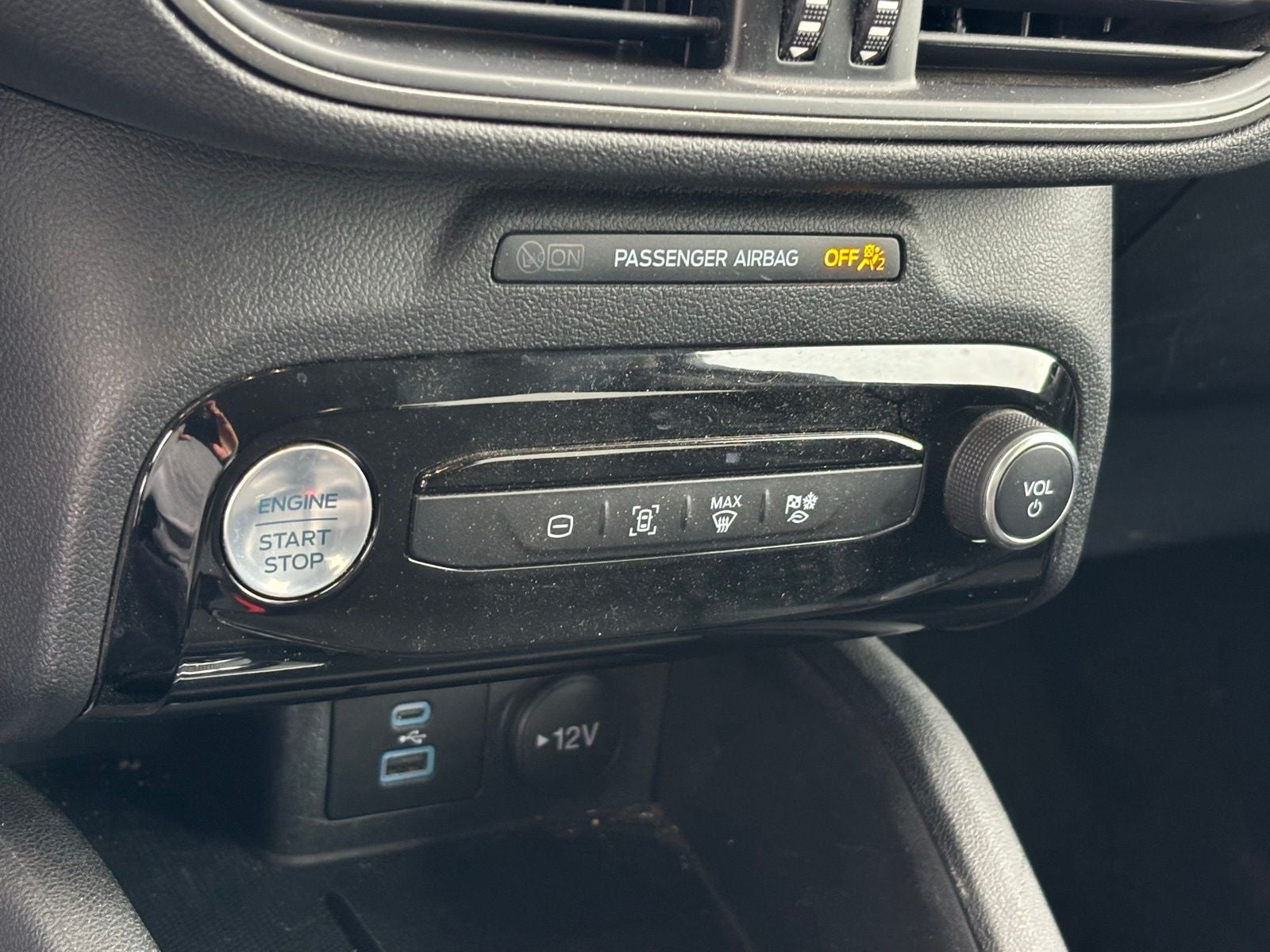 2023 Ford Escape Plug-In Hybrid Base