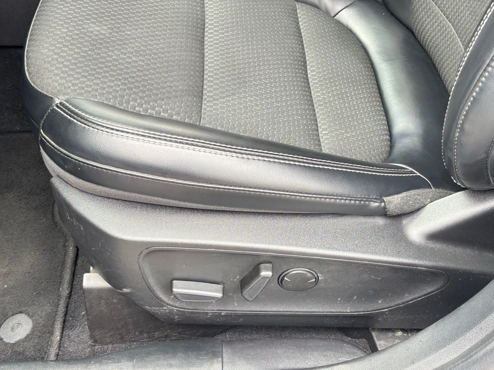 2023 Ford Escape Plug-In Hybrid Base
