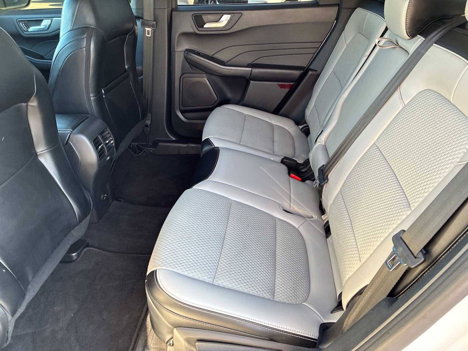 2023 Ford Escape Plug-In Hybrid Base