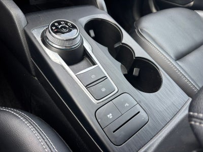 2022 Ford Escape Hybrid Titanium
