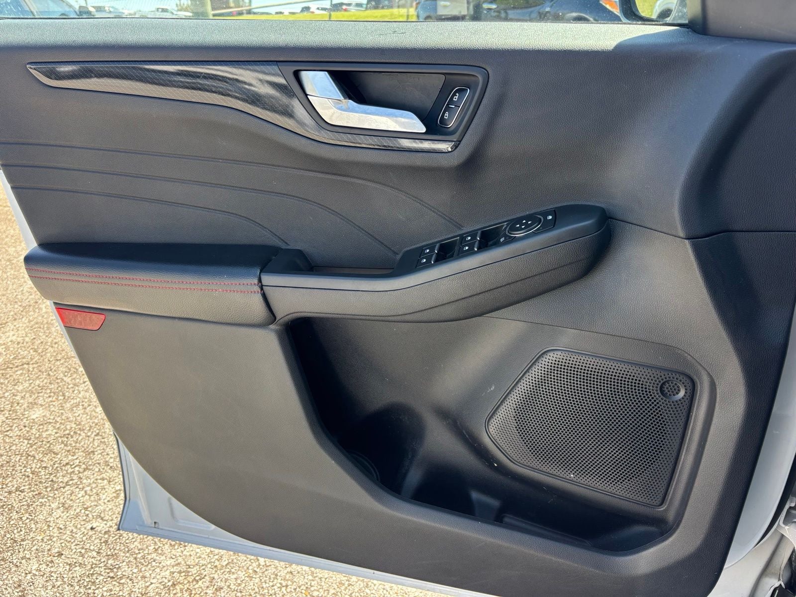 2023 Ford Escape Hybrid ST-Line Select