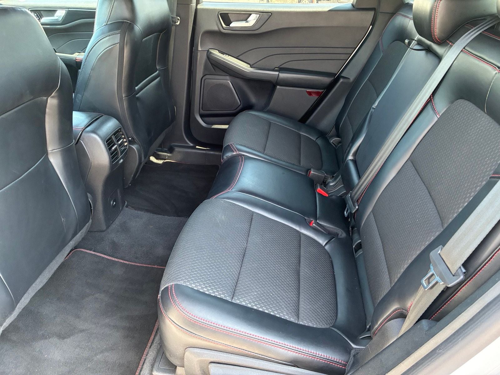 2023 Ford Escape Hybrid ST-Line Select