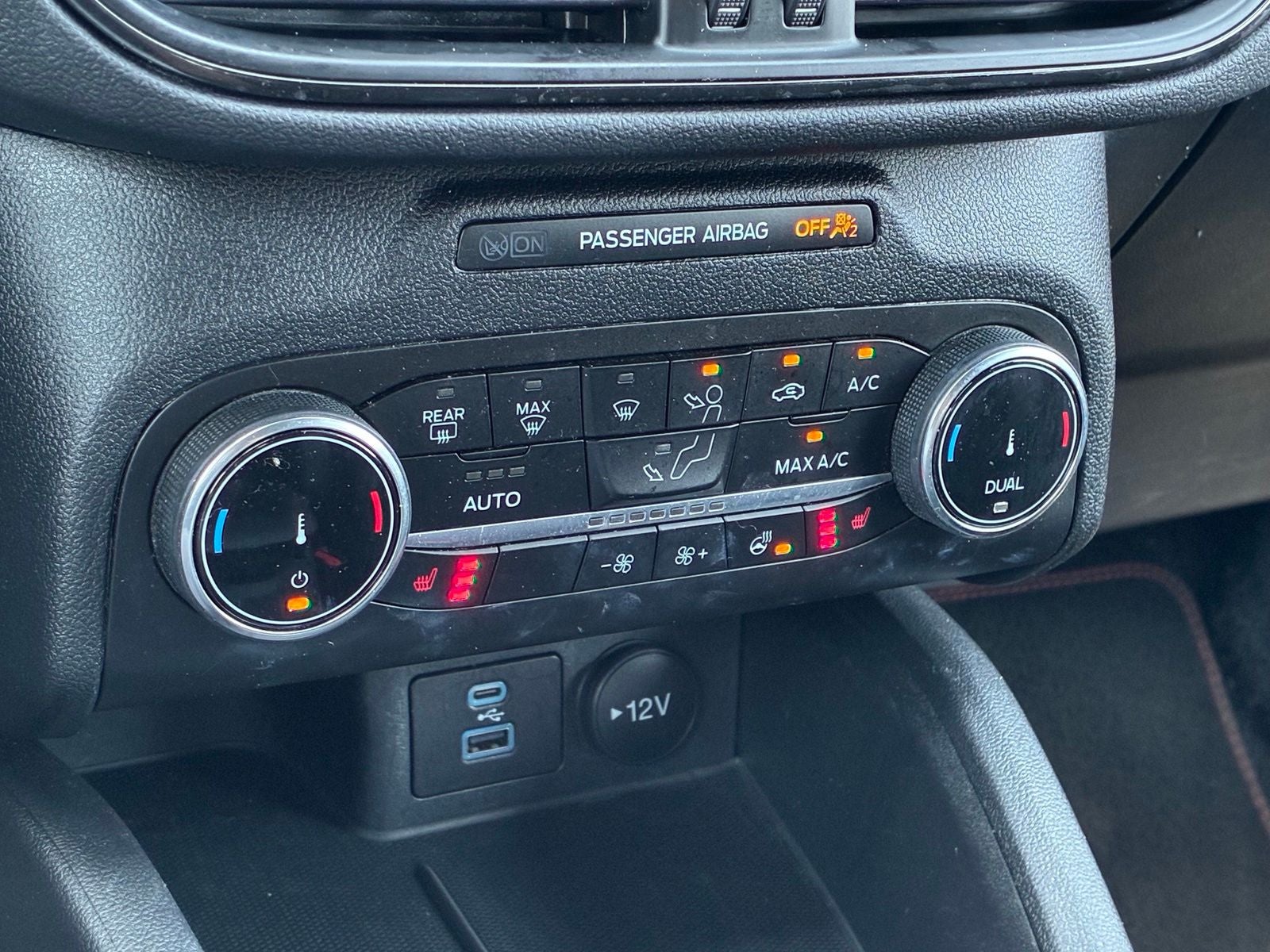2023 Ford Escape Hybrid ST-Line Select