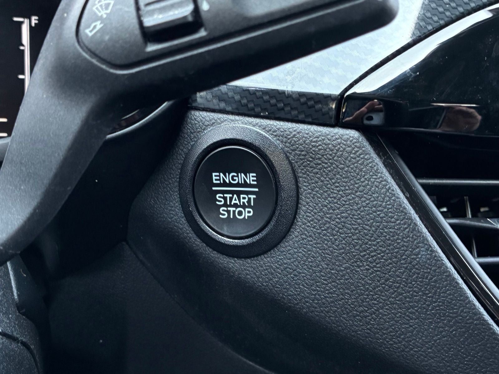 2023 Ford Escape Hybrid ST-Line Select