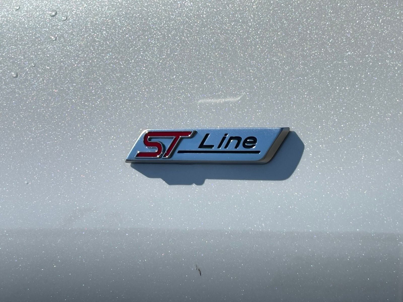 2025 Ford Escape Hybrid ST-Line Select