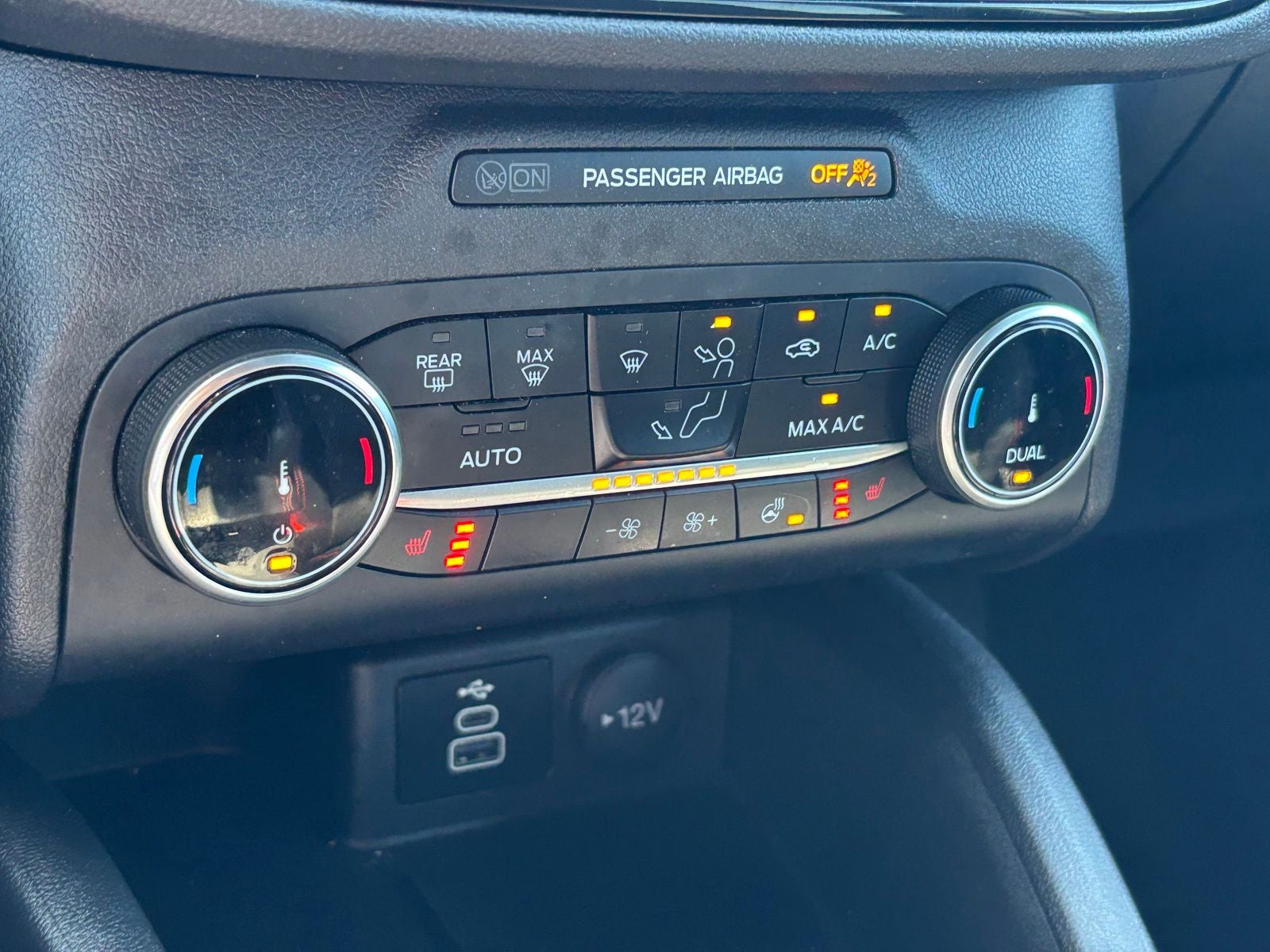 2025 Ford Escape Hybrid ST-Line Select