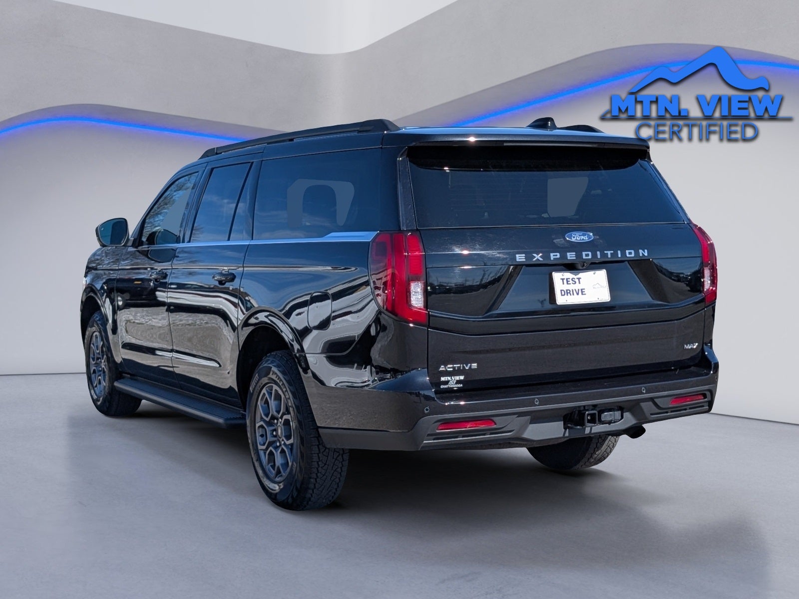 2025 Ford Expedition Max Active