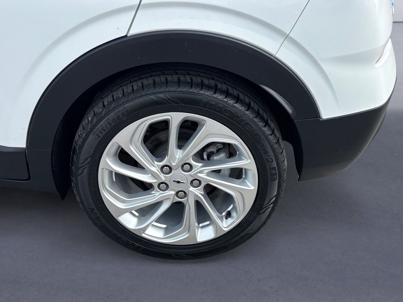 2023 Chevrolet Bolt EUV LT