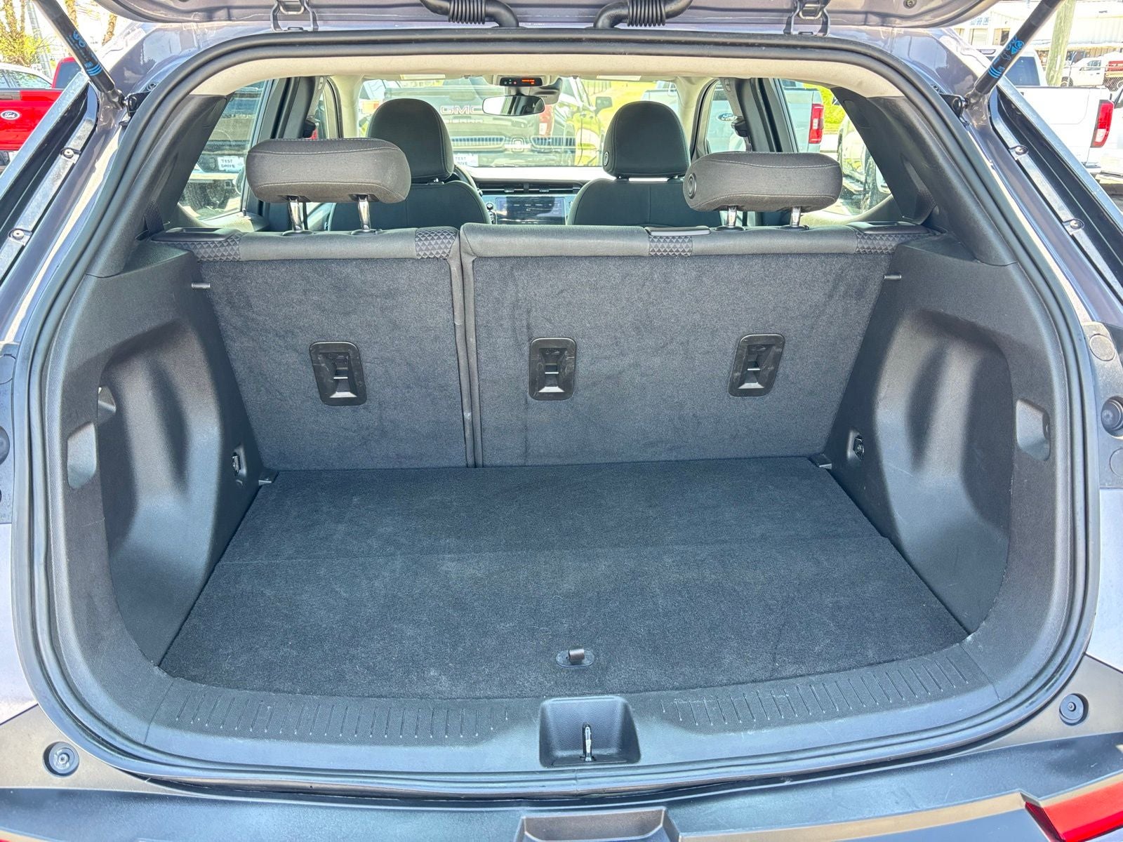 2023 Chevrolet Bolt EUV LT