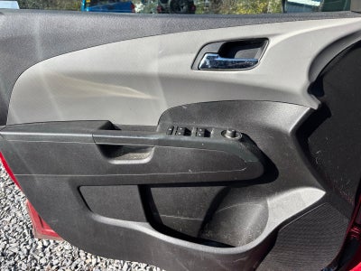 2012 Chevrolet Sonic 2LT