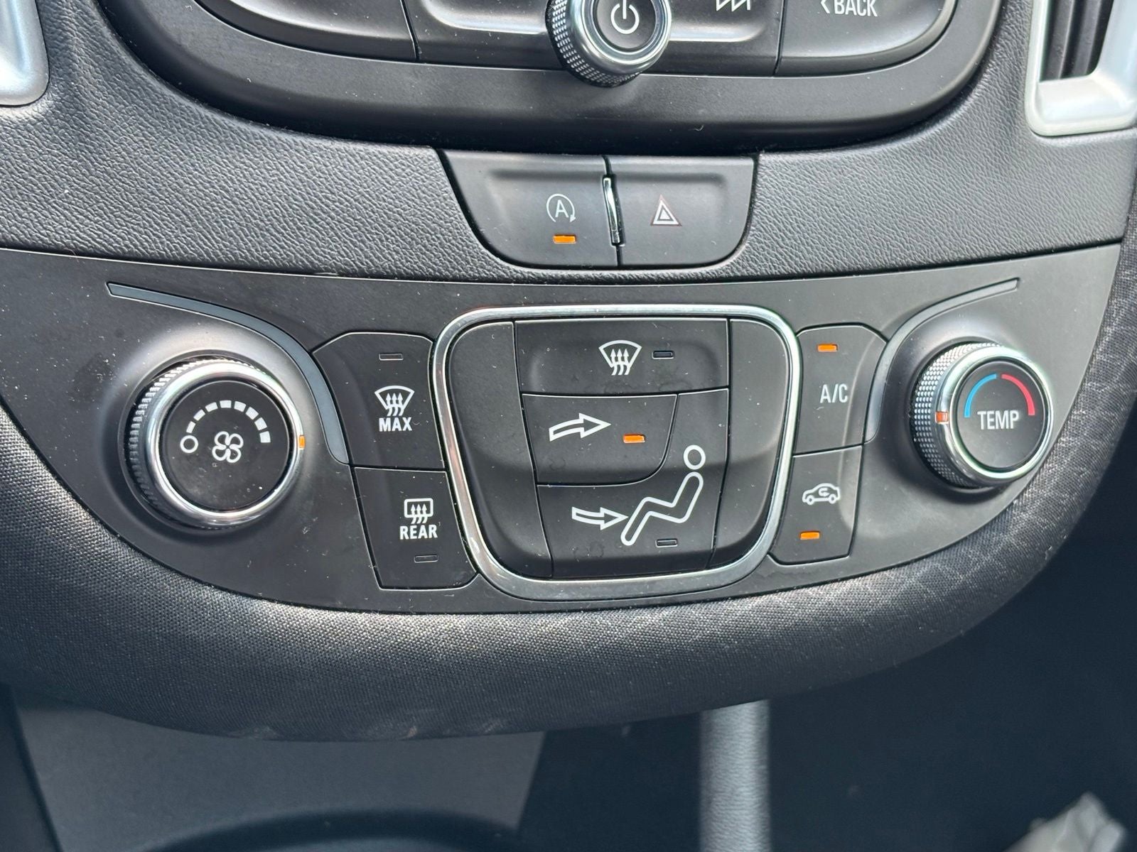 2024 Chevrolet Malibu LS 1FL