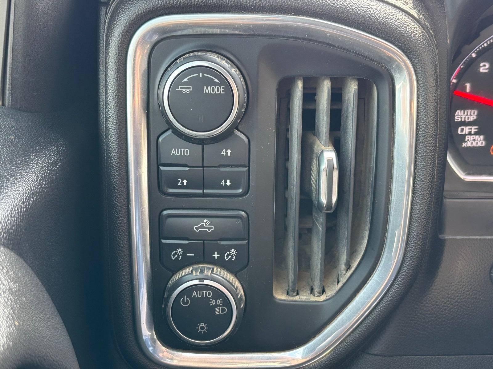 2021 Chevrolet Silverado 1500 LT LT1