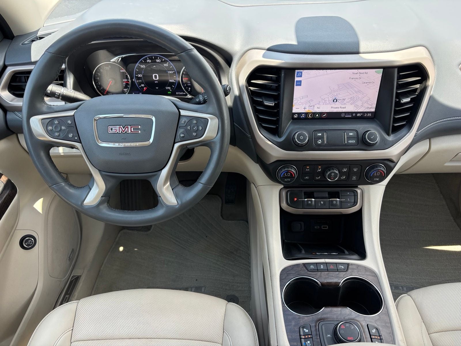 2023 GMC Acadia Denali