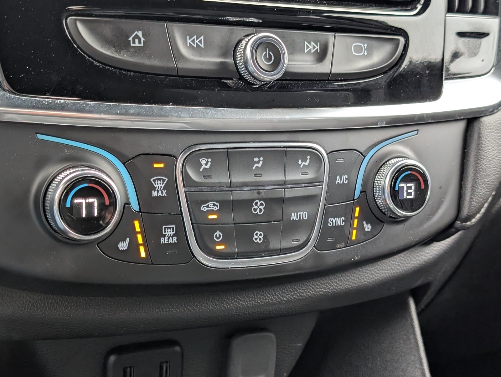 2023 Chevrolet Traverse LT 1LT