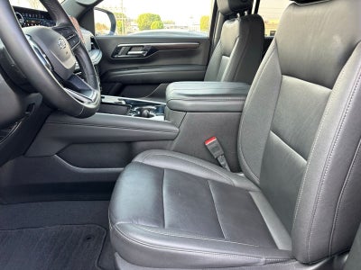 2025 Chevrolet Suburban Z71