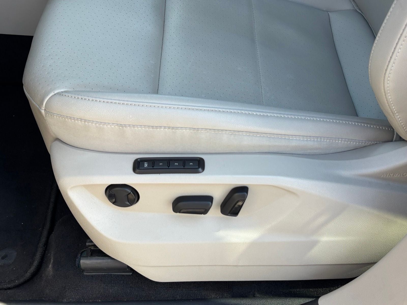 2022 Volkswagen Atlas 3.6L V6 SEL R-Line