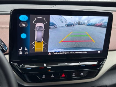 2023 Volkswagen ID.4 Pro