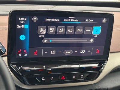 2023 Volkswagen ID.4 Pro