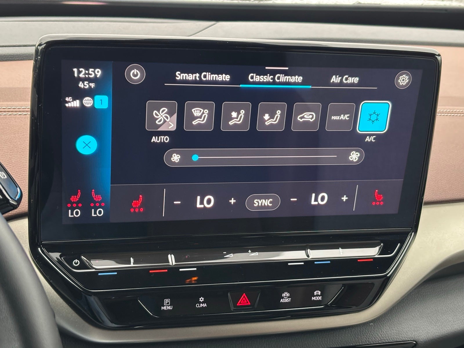 2023 Volkswagen ID.4 Pro