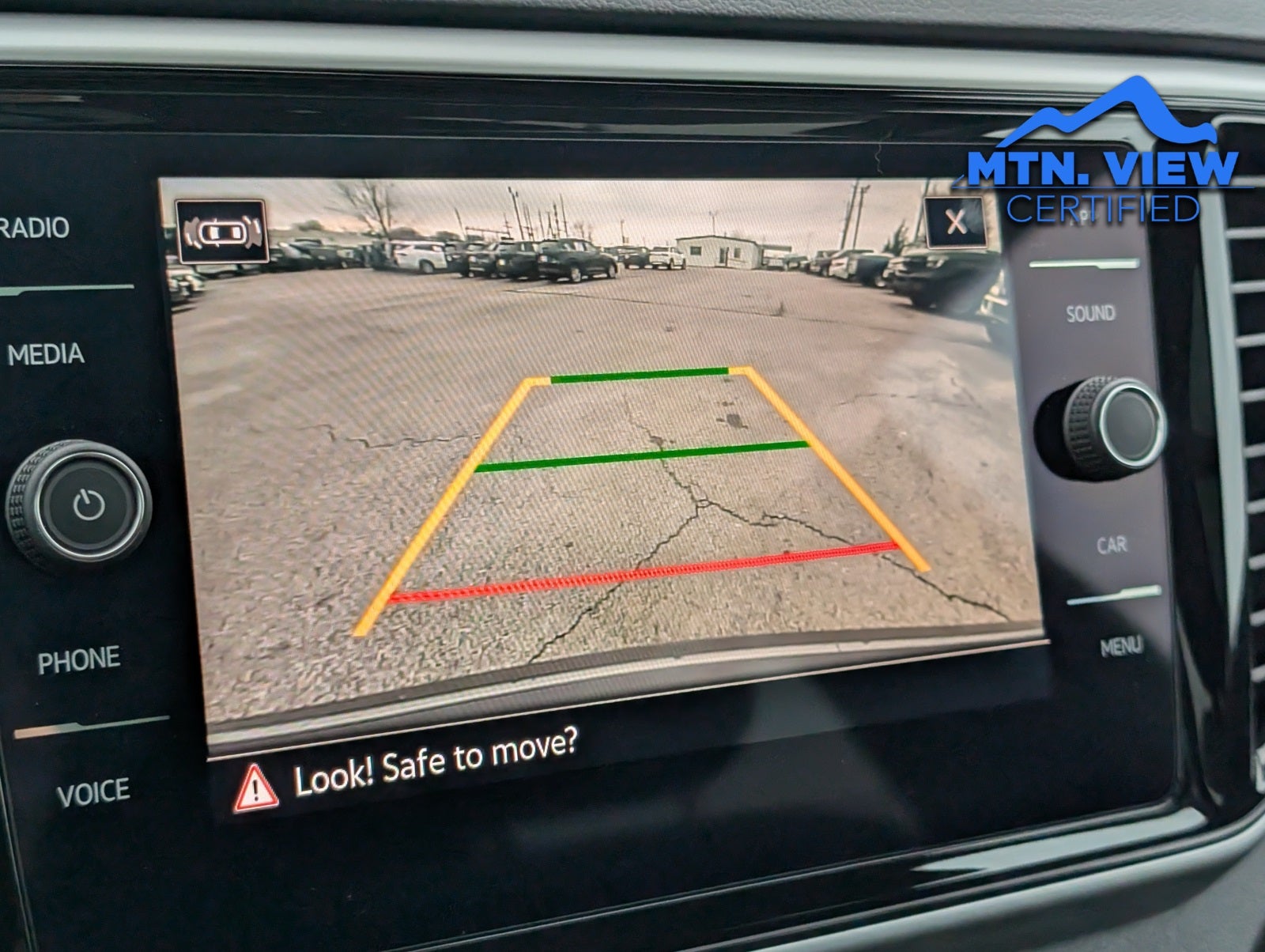 2023 Volkswagen Atlas Cross Sport 3.6L V6 SE w/Technology