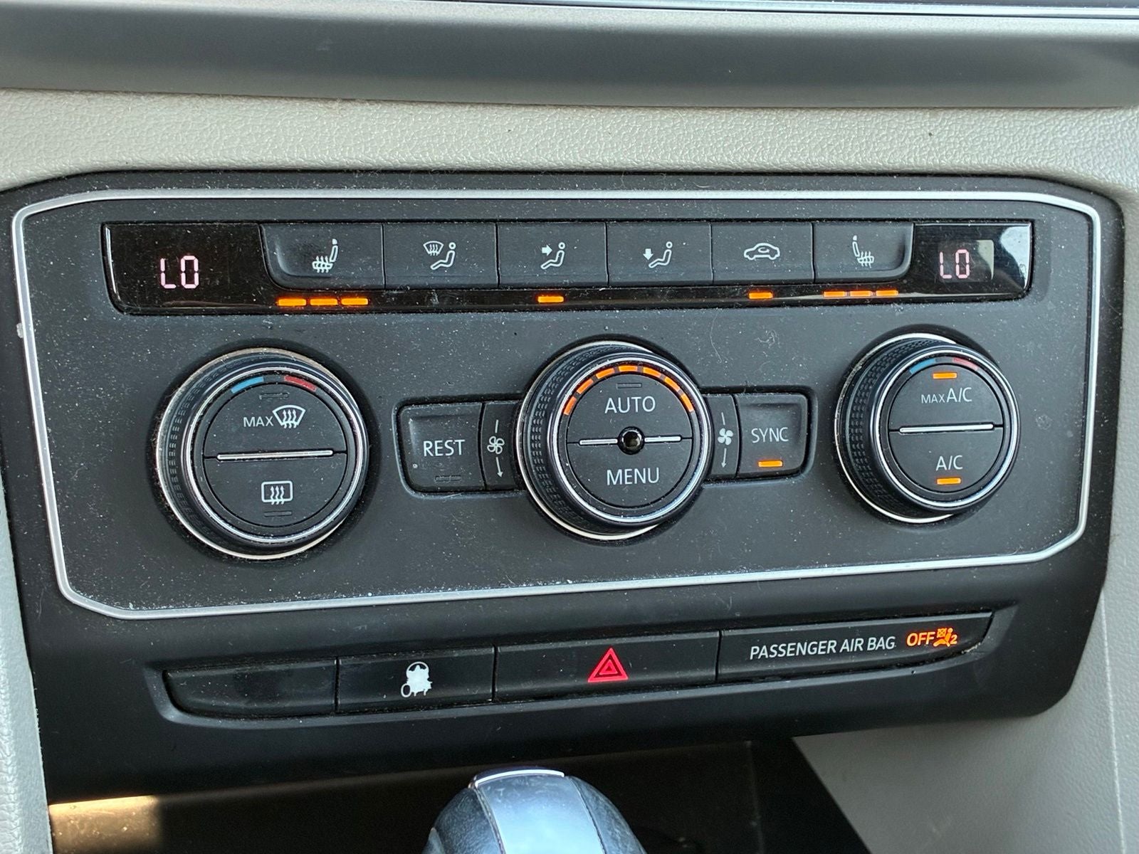 2018 Volkswagen Atlas 3.6L V6 SE w/Technology