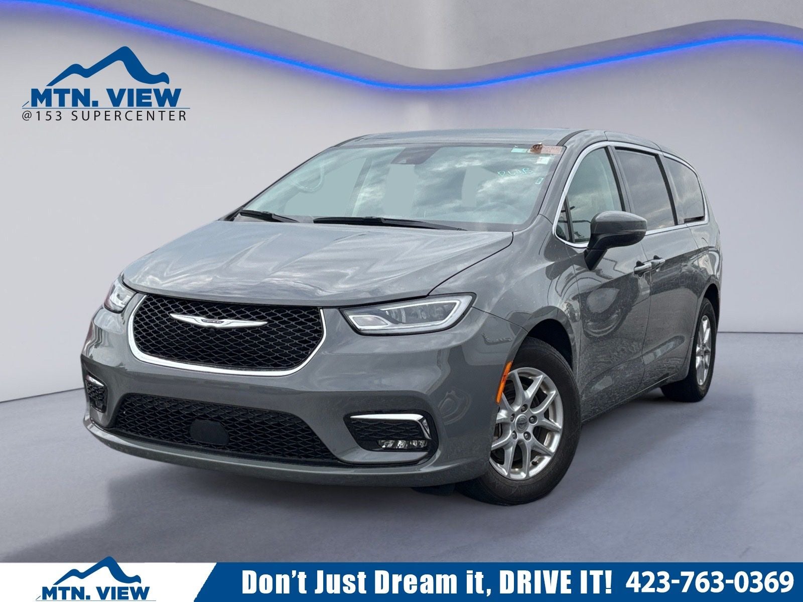 2023 Chrysler Pacifica Touring L