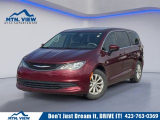 2017 Chrysler Pacifica Touring
