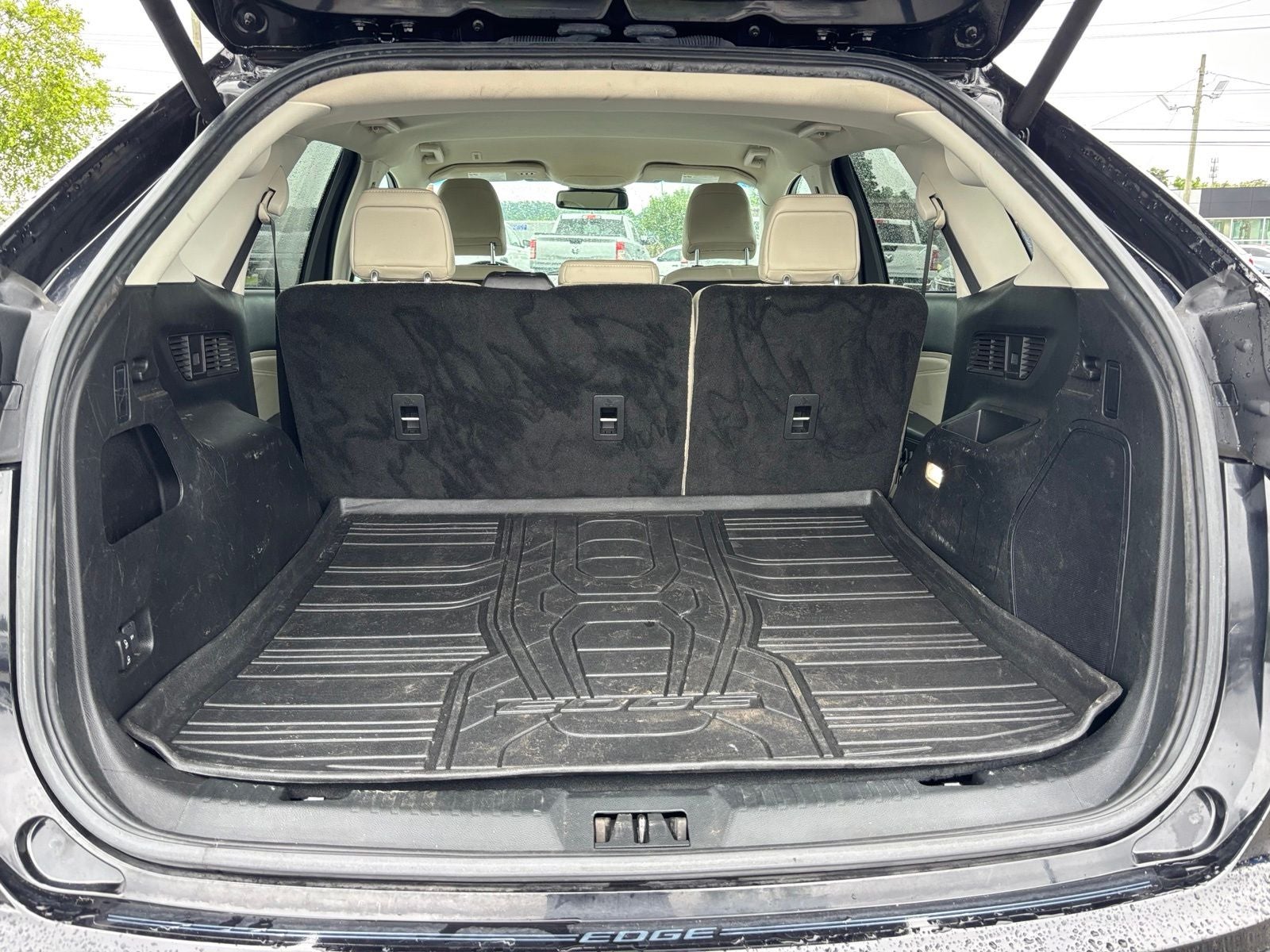 2023 Ford Edge Titanium