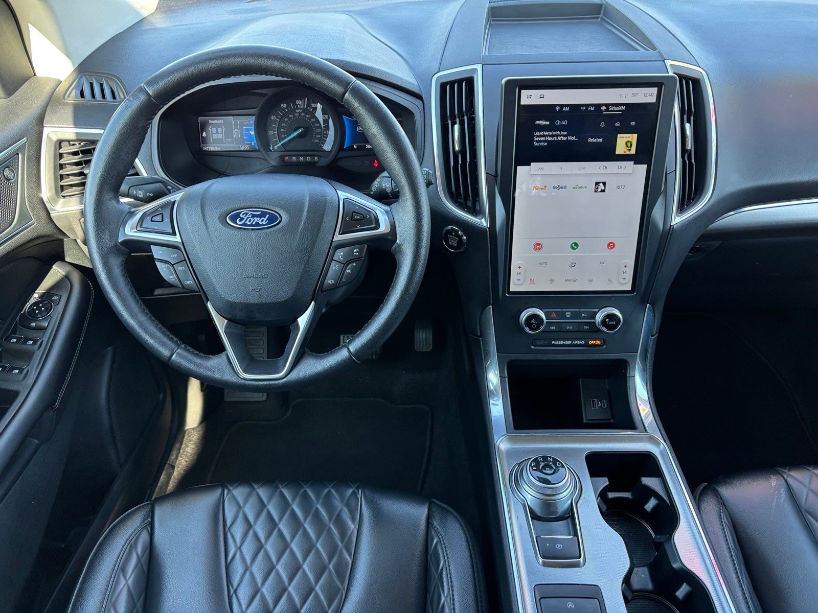 2024 Ford Edge Titanium