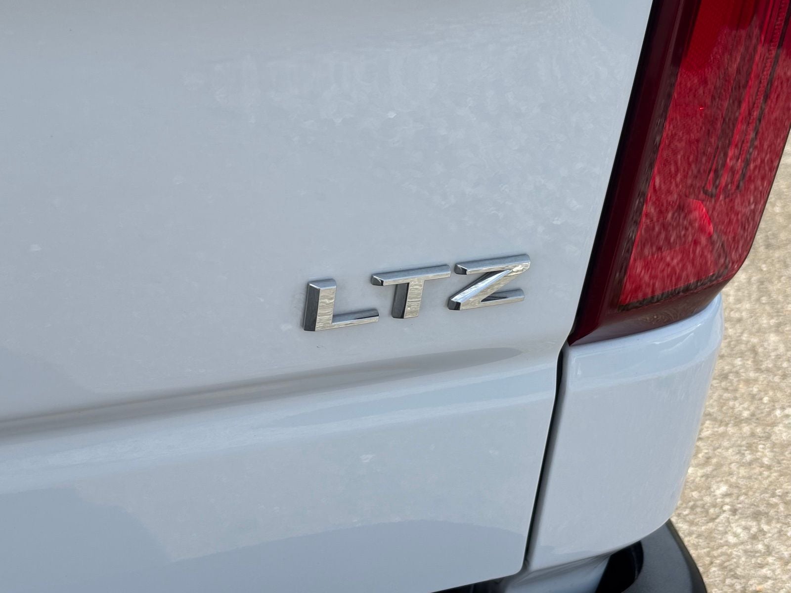 2025 Chevrolet Silverado 1500 LTZ