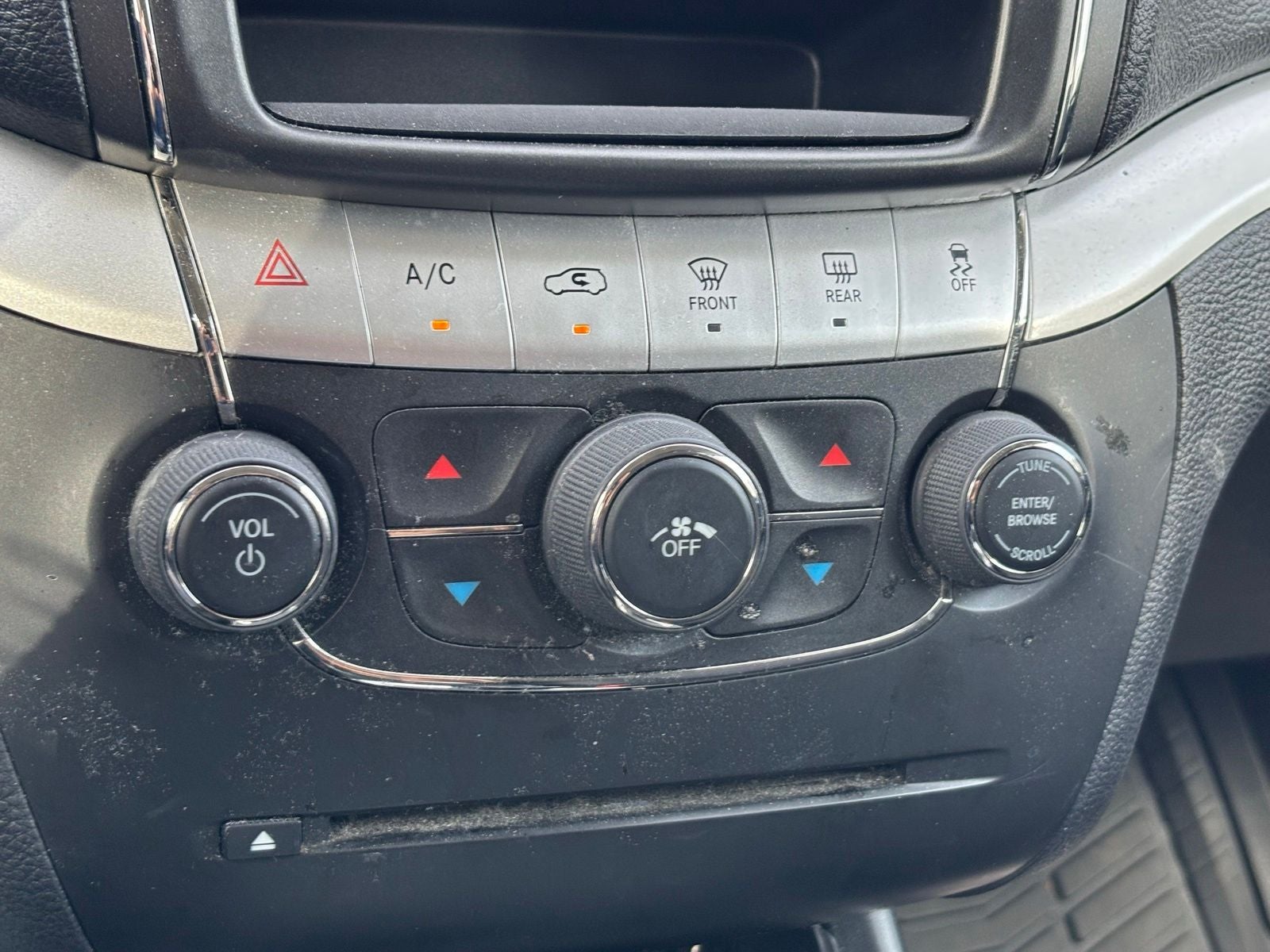 2020 Dodge Journey SE