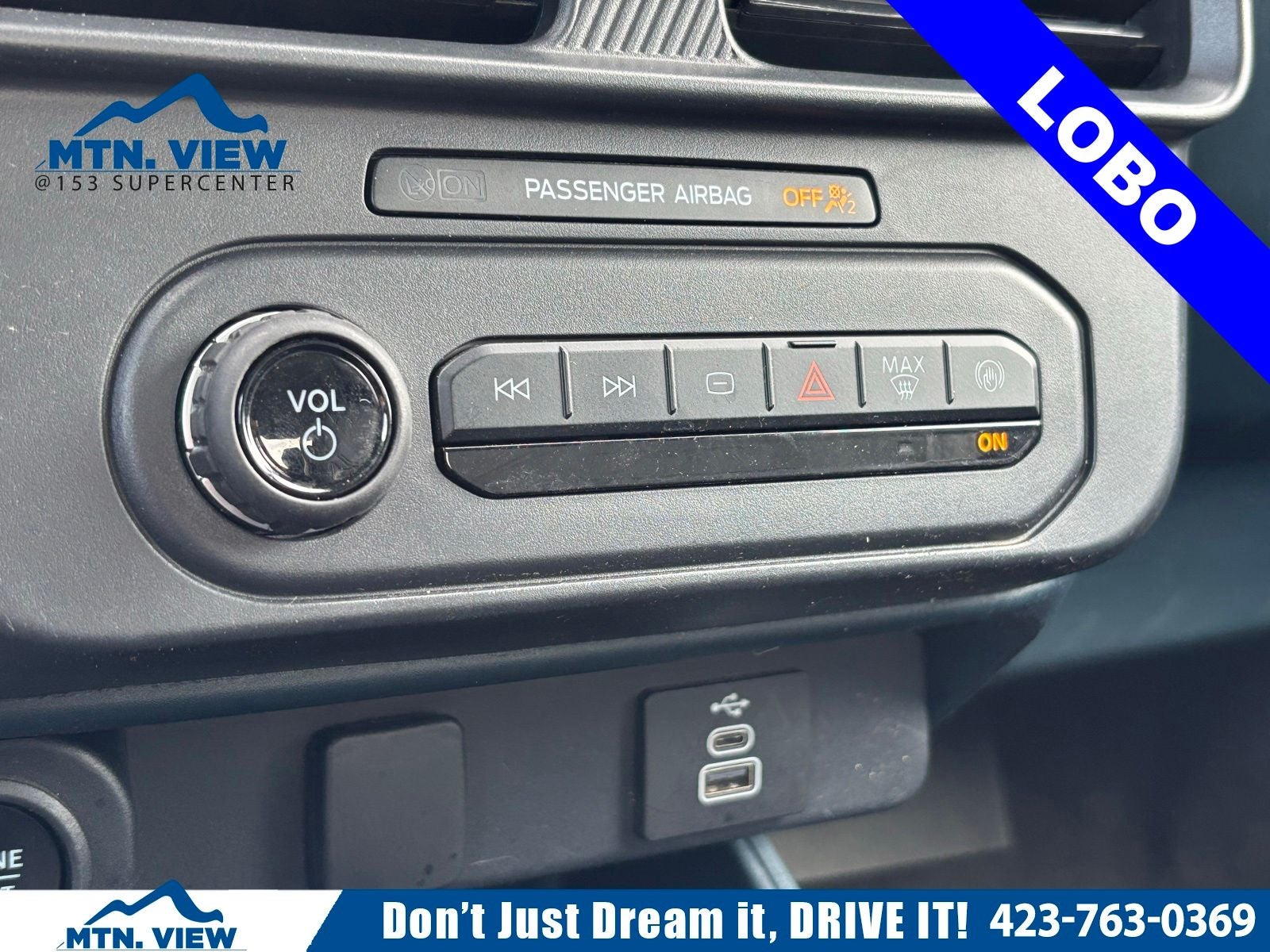 2025 Ford Maverick Lobo Standard