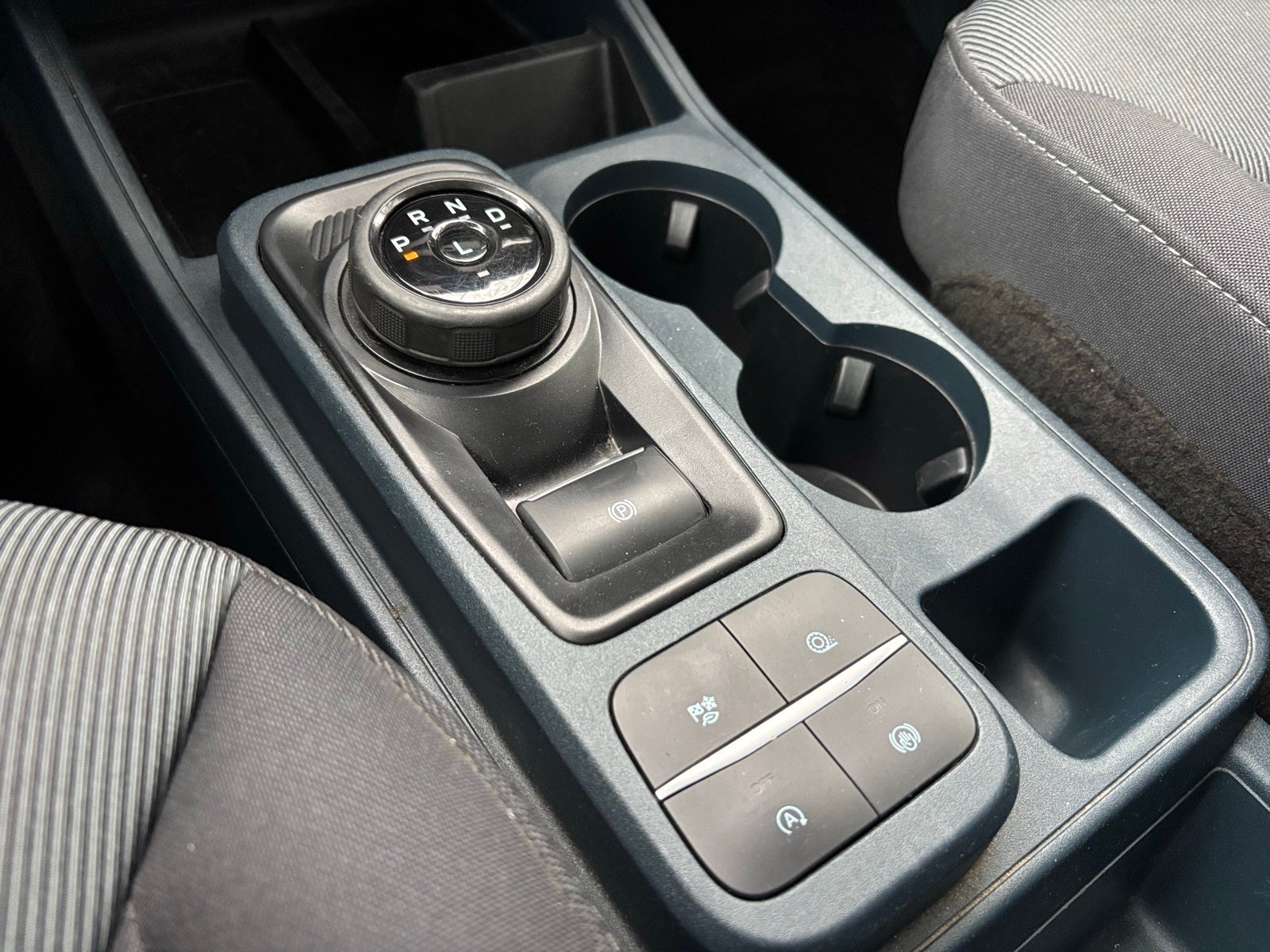 2022 Ford Maverick XL