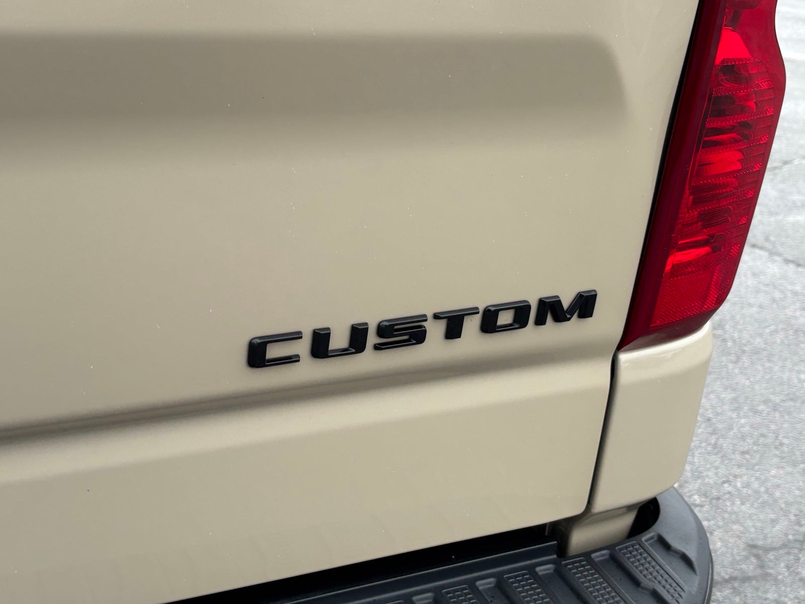 2022 Chevrolet Silverado 1500 Custom Trail Boss